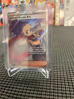 Pokemon TCG Shrouded Fable Janine's Secret Art Ultra Rare Holo Card 088/064 - Image 1