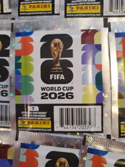 Fifapa World Cup 2026 sticker lot of 25 factory sealed packs - Image 2