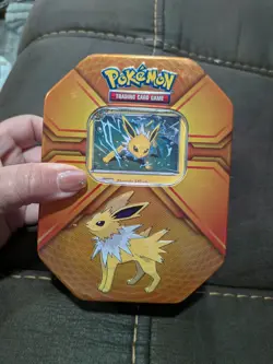 Pokemon Center Trading Cards TCG Game Jolteon Triple Effect (2017) Tin+JOLTEON 820650102851 - Image 1