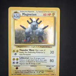 Pokemon TCG Magneton Base Set Holo Unlimited Rare Card 9/102 Vintage - Image 1