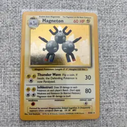 Pokemon TCG Magneton Holo Rare Card 9/102 Base Set Vintage WOTC - Image 1