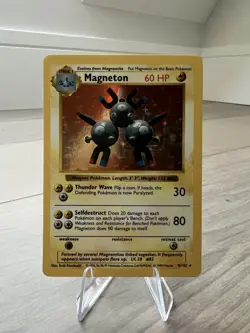 Pokemon TCG (Shadowless) Magneton Base Set 9/102 Holo Rare - Image 1