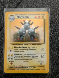 Pokemon TCG Magneton Holo Rare Card 9/102 Base Set Vintage WOTC - Image 1