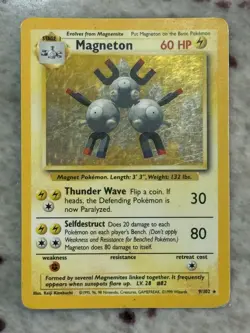 Pokemon TCG Magneton Base Set Holo Rare Card 9/102 - Image 1