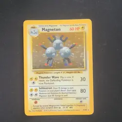 Pokemon TCG Magneton Base Set 9/102 Holo Rare 60HP Stage 1 EN 1999 - Image 1