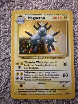 Pokemon TCG Magneton 9/102 Base Set Holo Rare 60 HP Stage 1 English 1999 - Image 1