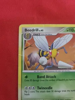 Pokemon: Beedrill #13/106 Great Encounters Non-holo 2008 Vintage - Damaged - H6 - Image 4