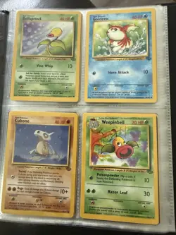 Vintage Pokemon 1995 Official Trading Card Binder And 23 Original Cards. NM. - Image 5