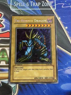 Tri-Horned Dragon - LOB-000 - Secret Rare - 1st Edition - Yu-Gi-Oh! - Image 1