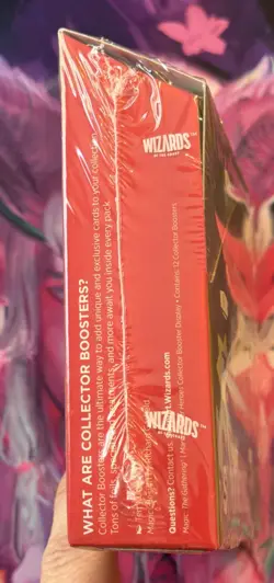 New Sealed MTG Magic The Gathering Marvel Super Heroes Collector Booster Box - Image 4