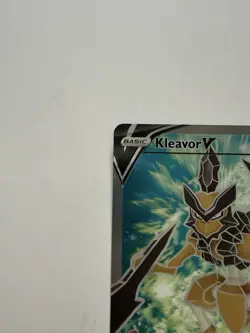 Pokemon Kleavor V (Full Art) Sword & Shield Promo Promo Holofoil SWSH248 - Image 2