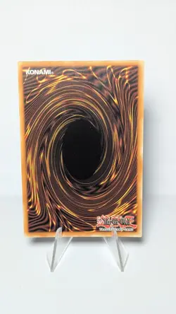 Dark Magician (Arkana) - Platinum Secret Rare 1st Edition - RA04-EN106 Yu-Gi-Oh - Image 4