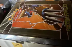Pokemon EX Manectric Emerald Ultra Album Card Binder- Holds 40 cards - Image 5