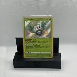 Pokemon TCG Rowlet Shining Fates Holo Rare Card SV001/SV122 NM - Image 1