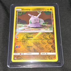 Goomy Reverse Holo 94/145 SM-Guardians Rising 50 HP 2017 English - Image 1