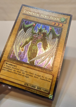 Elemental Hero Avian EHC1-EN001 Secret Rare Limited Edition Promo Yugioh 1981 - Image 3