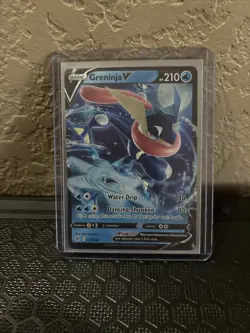 Pokemon TCG - Greninja V - Ultra Rare - Fusion Strike - NM - Image 1