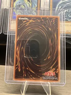 Yu-Gi-Oh! Blue-Eyes White Dragon, The White Phantom Beast - LOCR-JP001 - Ultra - Image 2