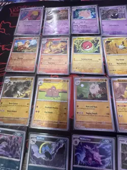 Pokemon TCG Scarlet & Violet 151 Lot 38 Cards Holo And Reverse Included - Image 3