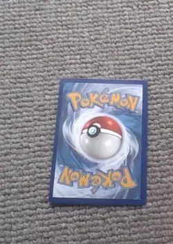 pokemon card , Mewtwo V excellent condition and no grading - Image 2
