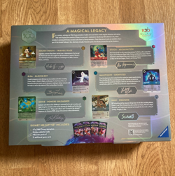 Disney Lorcana D100 Gift Set Collector Edition - Rise of the Floodborn - Sealed - Image 2