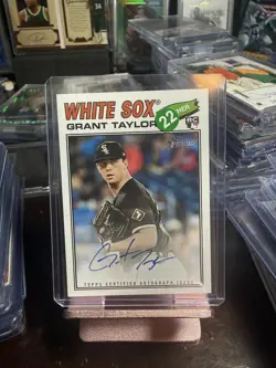 2026 Topps Heritage GRANT TAYLOR RC REAL ONE AUTOGRAPH White Sox Rookie AUTO - Image 1