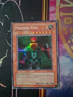 Machine King DL4-001 Super Rare Duelist League Promo Yu-Gi-Oh Limited HP - Image 1