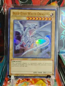 YUGIOH! Blue-Eyes White Dragon MVP1-EN055 MVP1-ENSV4 Ultra Rare 1st Edition NM - Image 2