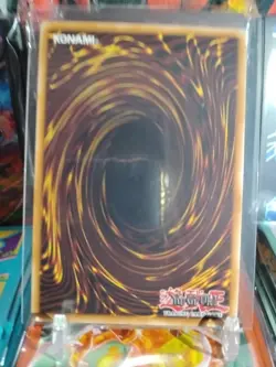 YUGIOH! Blue-Eyes White Dragon MVP1-EN055 MVP1-ENSV4 Ultra Rare 1st Edition NM - Image 3