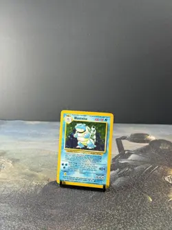 Blastoise 002/102 Base Set Holo LP-NM - Image 1