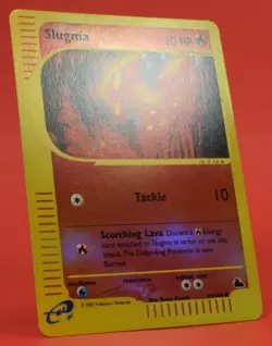 Pokemon TCG English Card e-Series Skyridge Slugma 98/144 Reverse Holo - Image 3