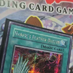 Yu-Gi-Oh! Harpie's Feather Duster SDD-003 Ultra Rare Foil Limited Edition - Image 2
