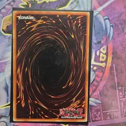 Yu-Gi-Oh! Harpie's Feather Duster SDD-003 Ultra Rare Foil Limited Edition - Image 3