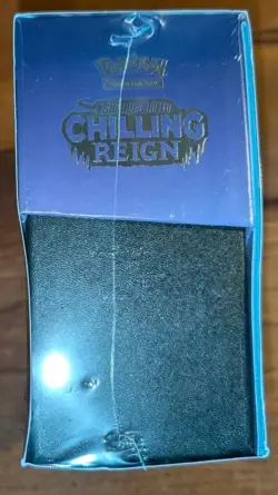 Pokemon TCG Sword & Shield Chilling Reign Elite Trainer Box ETB Sealed - Image 5