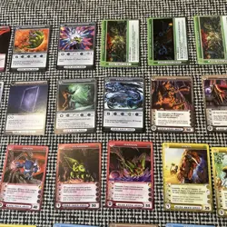 Chaotic 32 cards Lot, Creatures Locations Attacks 29 Uncommons 3 Commons - Image 3