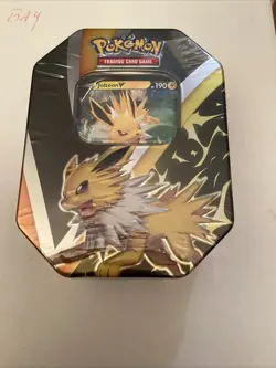 Pokemon Trading Card Game: Eevee Evolutions Tin - Booster Pack - Image 1