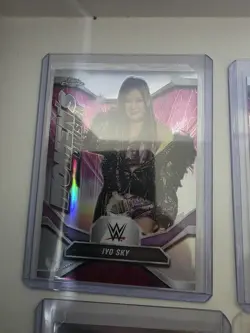 2026 Topps Chrome WWE Women's Division Refractor 17 Card Lot - Image 5