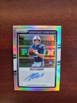 2025 Panini Prizm Riley Leonard Auto Autograph Card RC SSI-RLD - Image 1