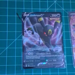 Pokemon TCG 3-Card Lot Umbreon V 094/203 Mew ex 151/165 Pidgey 207/165 - Image 2