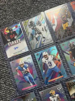 Topps Finest 2025 NFL 16-Card Lot with Numbered Cards - Image 2
