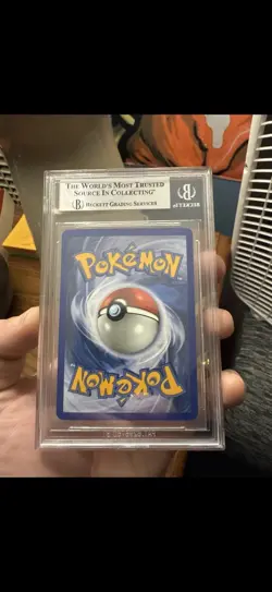 Pokemon Mew 111/110 EX Holon Phantoms Secret Rare Holo 50 HP 2006 BGS 9 - Image 2