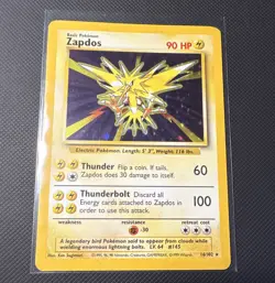 Wizards of the Coast Pokemon TCG Zapdos 16/102 Base Set Holo Rare 1999 - Image 1