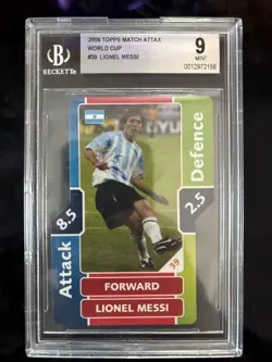 Lionel Messi RC 2006 -TOPPS Match Attax Rookie World Cup #39 BGS 9 Die Cut - Image 1