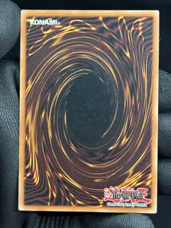 Blue-Eyes White Dragon 1st Edition Super Rare SKE-001 Yugioh TCG 2004 - Image 3