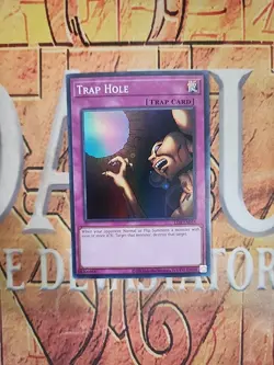 Trap Hole LOB-EN058 Super Rare 25th Anniversary Edition NM Yugioh - Image 1