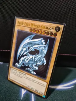 Blue-Eyes White Dragon - OP28-EN001 OTS Tournament Pack 28 - Ultimate Rare- NM - Image 3