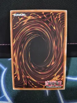 Blue-Eyes White Dragon - OP28-EN001 OTS Tournament Pack 28 - Ultimate Rare- NM - Image 4