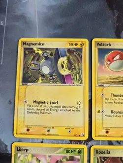 Legend Maker Voltorb, Magnemite, Lileep, Roselia Card Lot Regular Pokemon LP - Image 5