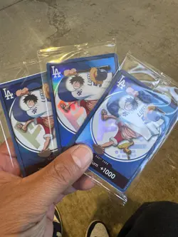 2026 ONE PIECE LA DODGERS MONKEY D LUFFY DON CARD PROMO and HAT COMBO - Image 2