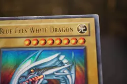 Yugioh MP Blue-Eyes White Dragon SDK-001 1st Edition! Asian English ULTRA RARE - Image 4